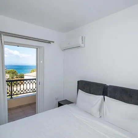 Mary's Luxury Elaia 1 Apartmán *