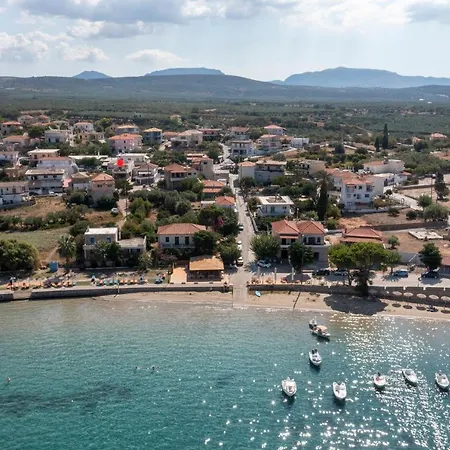 Mary's Luxury Elaia 1 Apartment