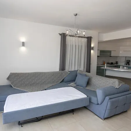 Mary's Luxury Elaia 1 Apartmán *