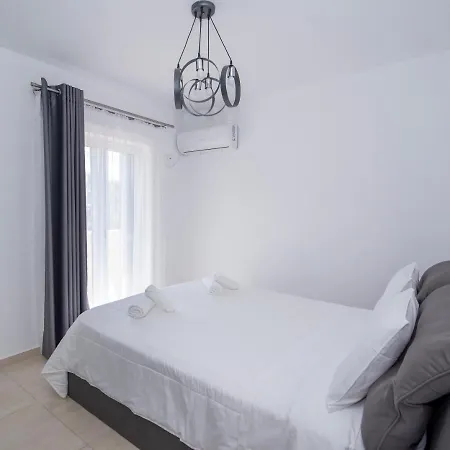 Mary's Luxury Elaia. Appartamento Elia (Laconia)