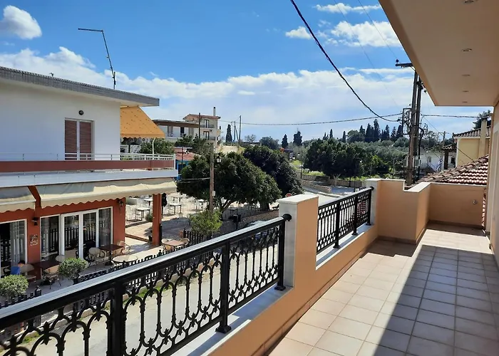 Appartement Mary's Luxury Elaia 1 *