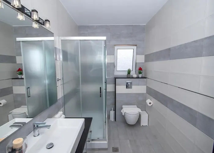 Mary's Luxury Elaia 1 * Лакония